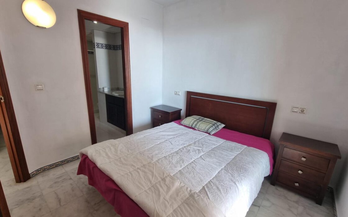 Квартира в Торревьехе 93 кв.м с видом на море и террасой