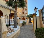 Квартира в Торревьехе 93 кв.м с видом на море и террасой