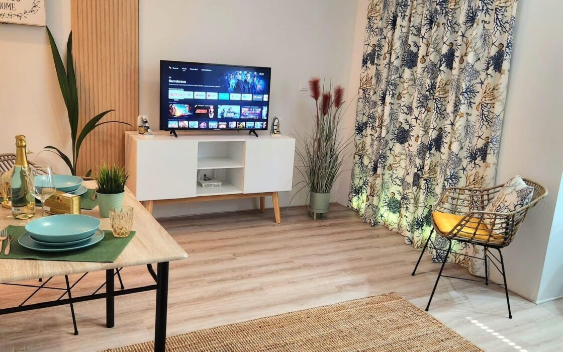 Отремонтированная квартира у моря в Торревьехе 45 кв.м