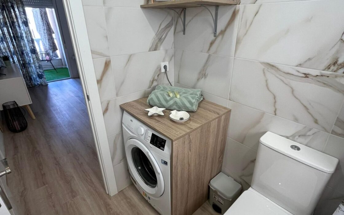 Отремонтированная квартира у моря в Торревьехе 45 кв.м