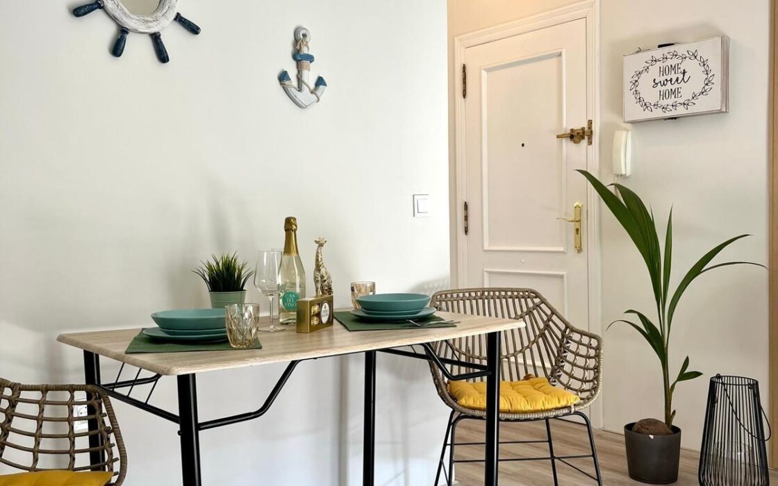 Отремонтированная квартира у моря в Торревьехе 45 кв.м