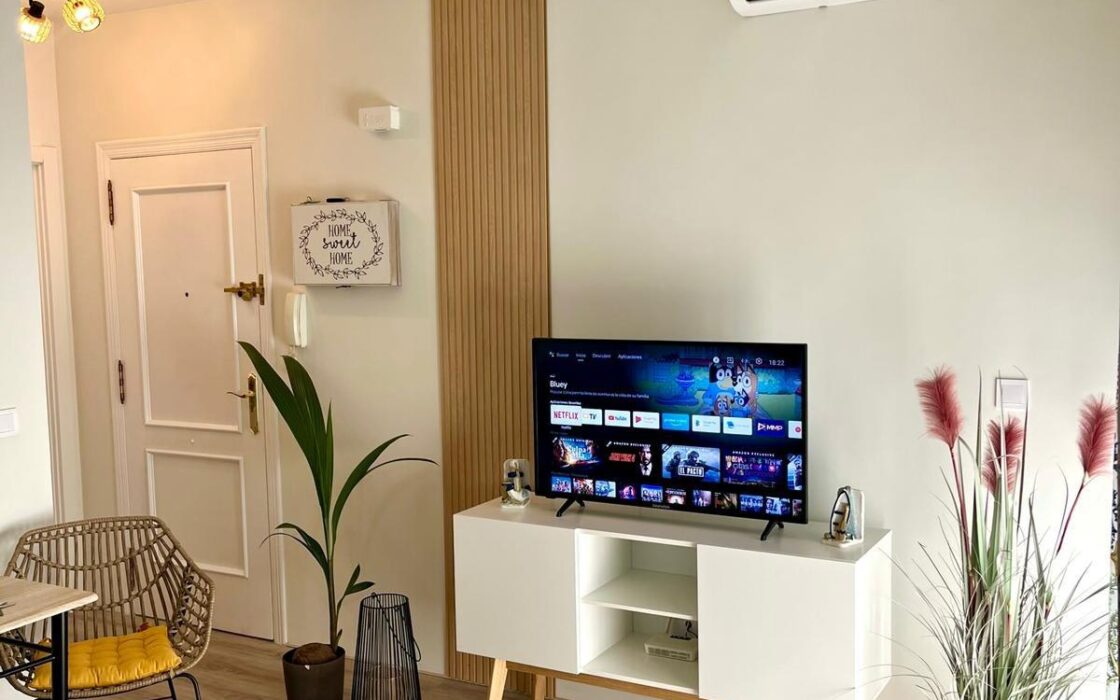 Отремонтированная квартира у моря в Торревьехе 45 кв.м