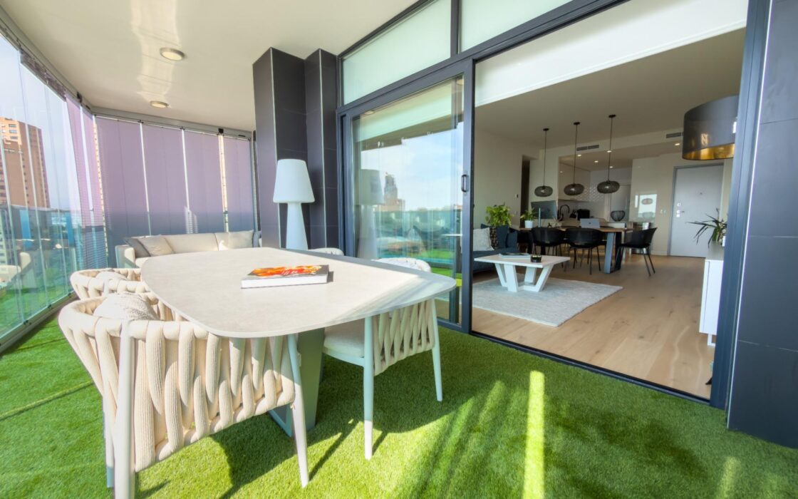 Апартаменты в Бенидорме 154 кв.м с видом на море и террасой