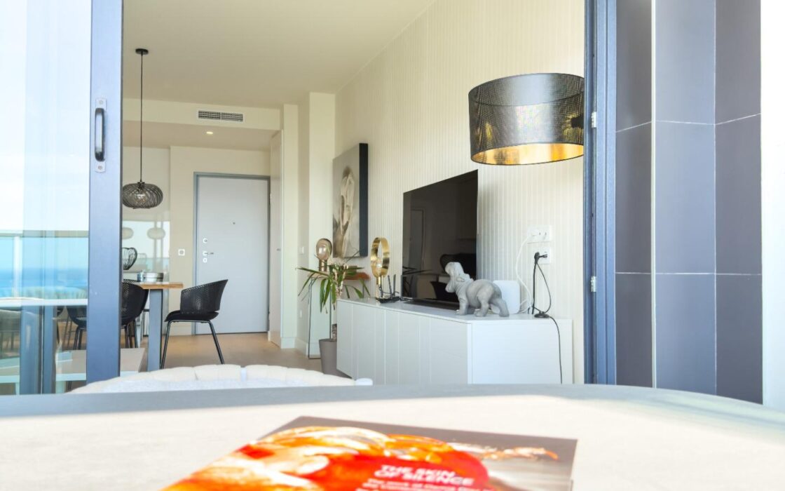 Апартаменты в Бенидорме 154 кв.м с видом на море и террасой