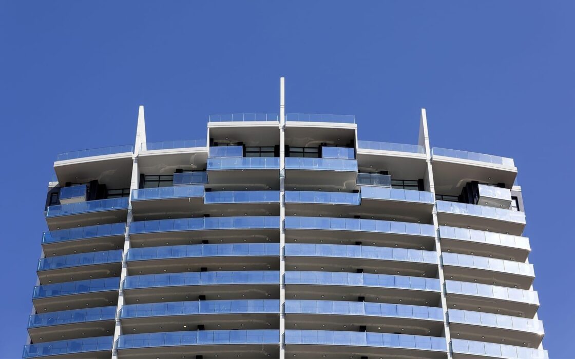 Апартаменты в Бенидорме 154 кв.м с видом на море и террасой