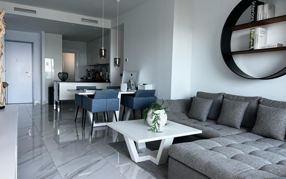 Апартаменты с видом на море в Бенидорме 112 кв.м 3 комнаты