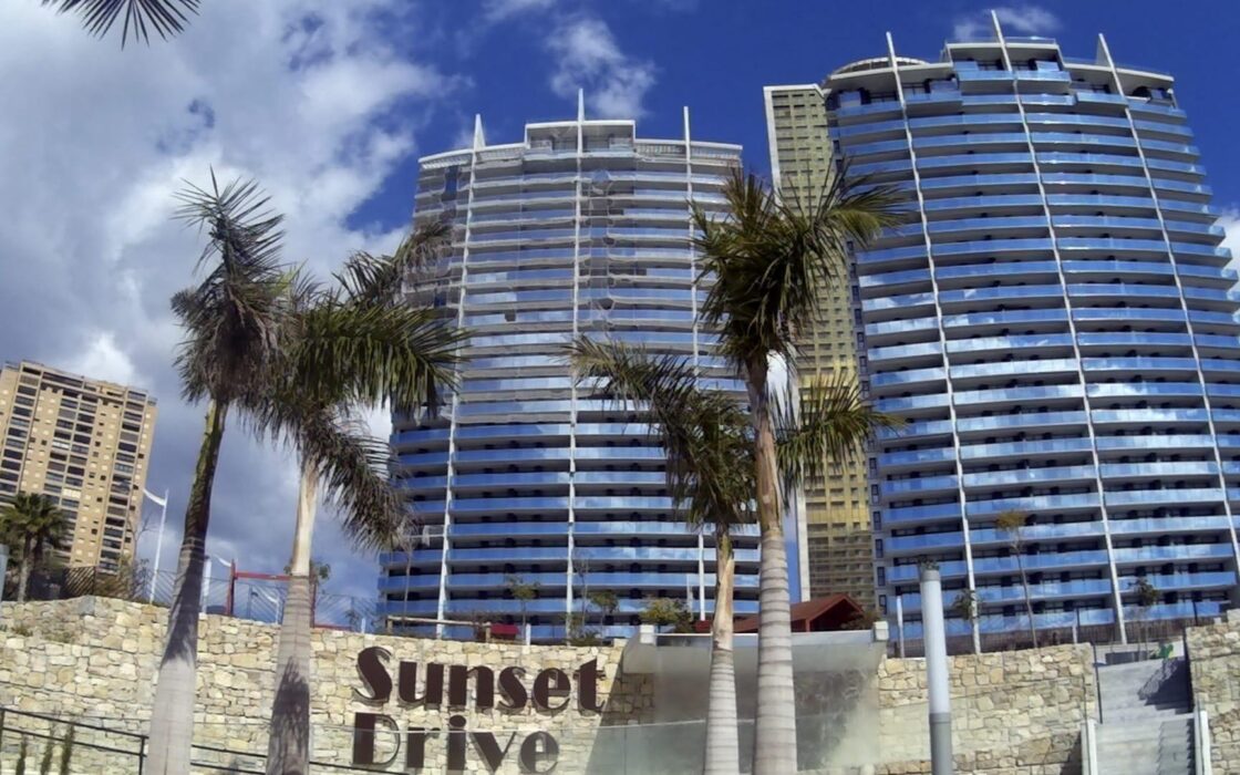 Апартаменты с видом на море в Бенидорме 112 кв.м 3 комнаты