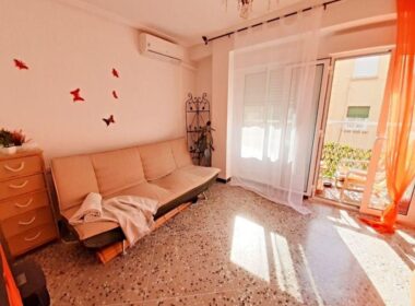 Квартира в Монтеоливете, Валенсия, 71 кв.м с балконом