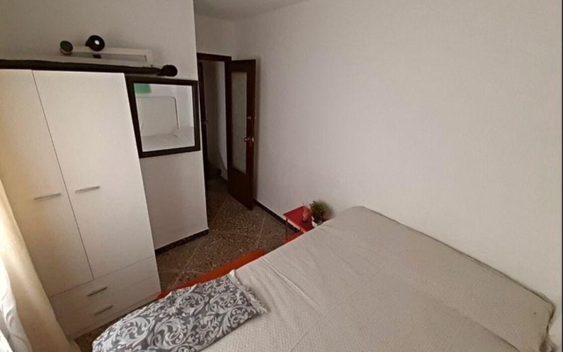 Квартира в Монтеоливете, Валенсия, 71 кв.м с балконом