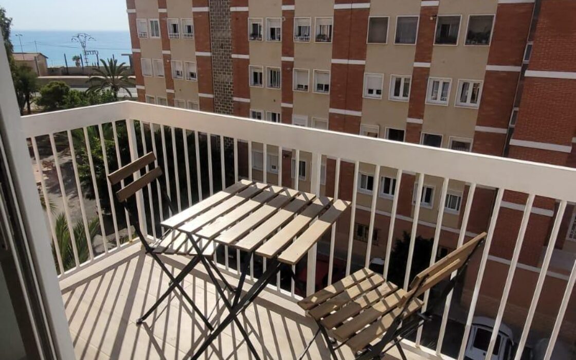 Апартаменты с видом на море в Аликанте 69 кв.м 3 комнаты