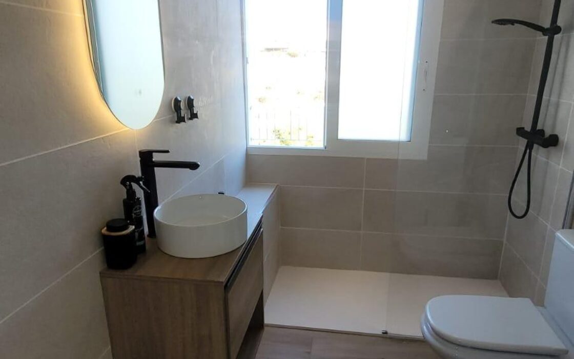 Апартаменты с видом на море в Аликанте 69 кв.м 3 комнаты