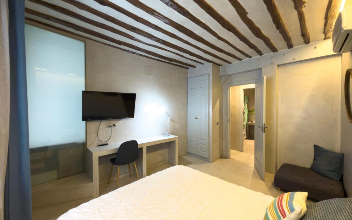 Апартаменты 97 кв.м в Мадриде, район Malasaña, 4 комнаты