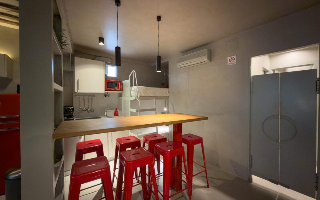 Апартаменты 97 кв.м в Мадриде, район Malasaña, 4 комнаты