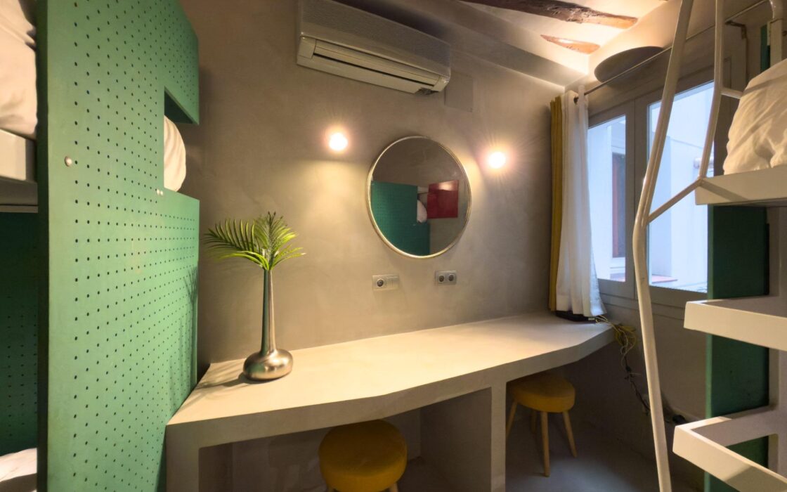 Апартаменты 97 кв.м в Мадриде, район Malasaña, 4 комнаты