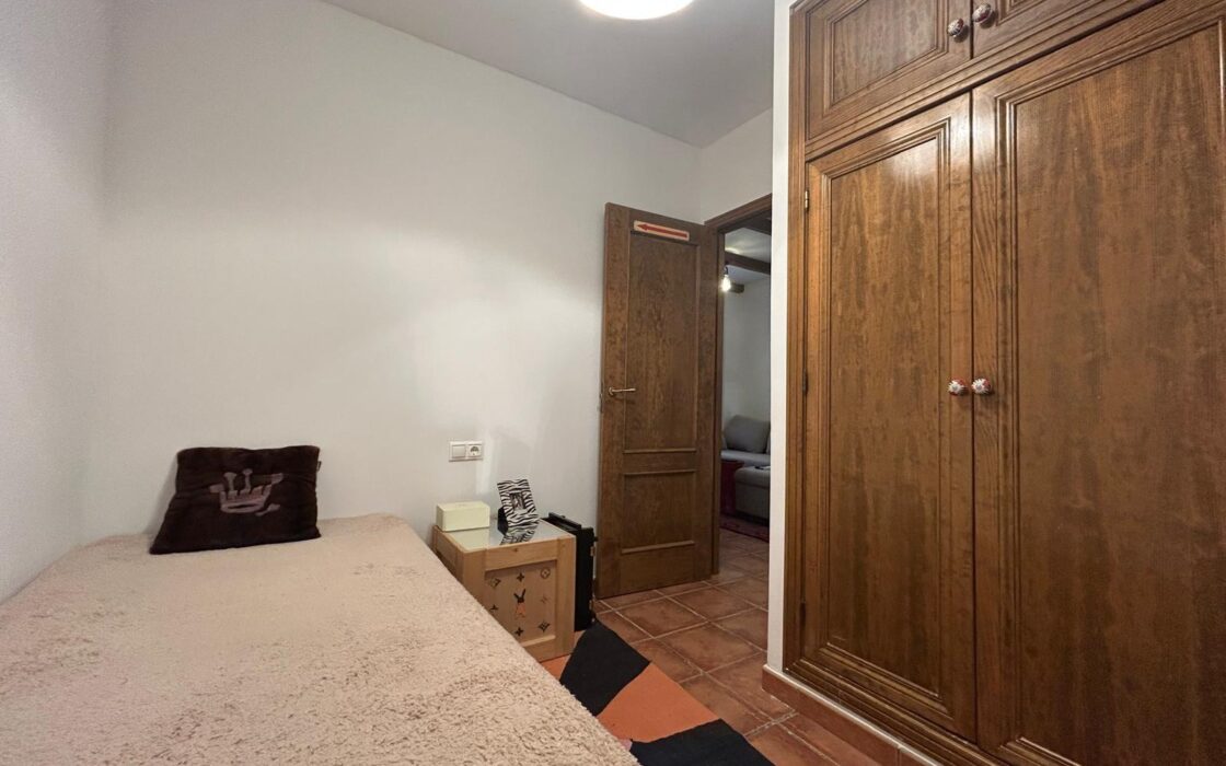 Апартаменты в Торревьехе 60 кв.м, 150 м до моря