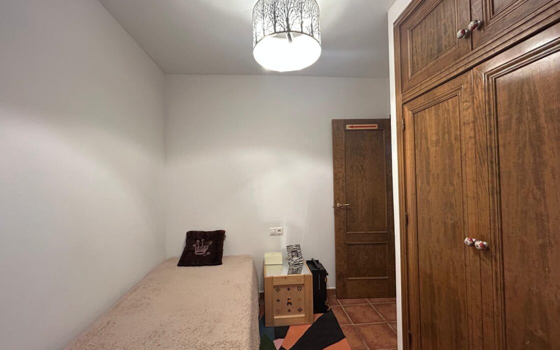 Апартаменты в Торревьехе 60 кв.м, 150 м до моря