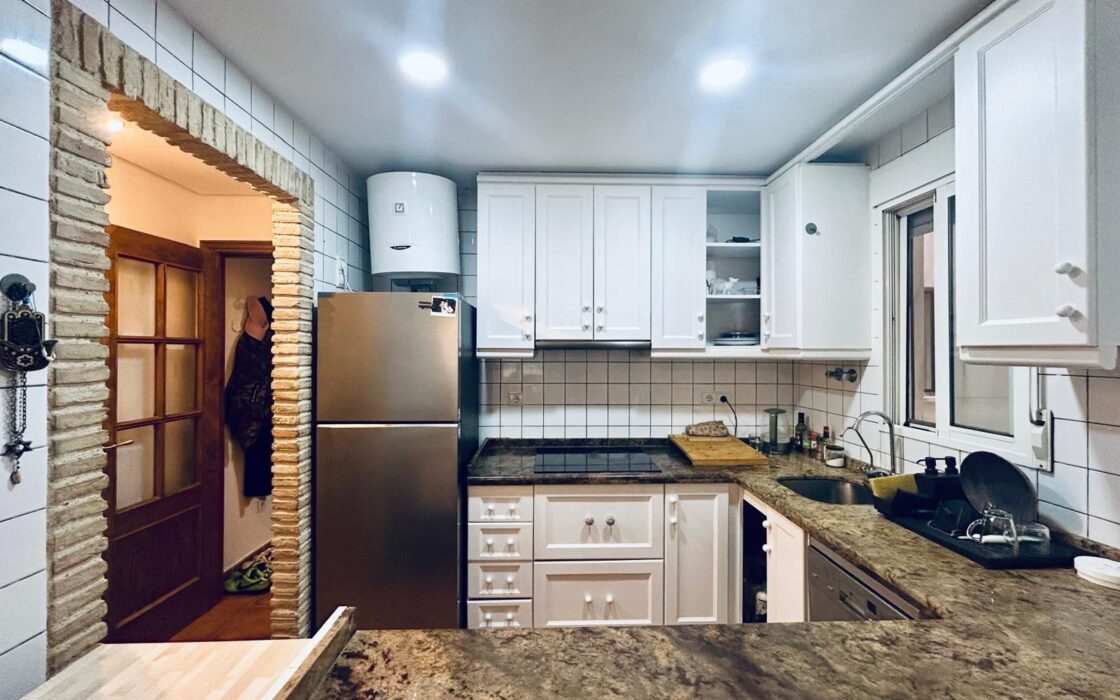 Апартаменты в Торревьехе 60 кв.м, 150 м до моря