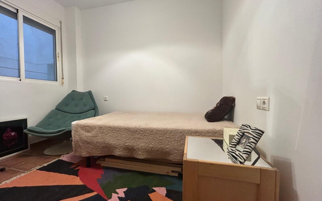 Апартаменты в Торревьехе 60 кв.м, 150 м до моря