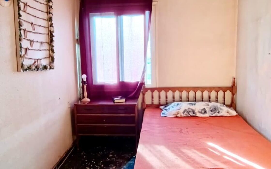 Дуплекс в Аликанте, 3 спальни, рядом с парком и пляжем