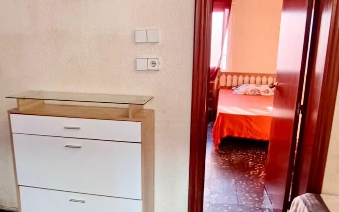 Дуплекс в Аликанте, 3 спальни, рядом с парком и пляжем