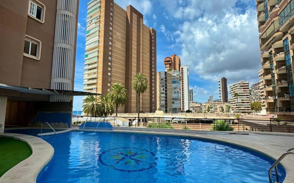 Апартамент 129 кв.м в Бенидорме с видом на море