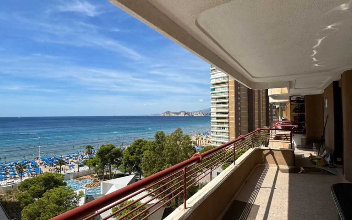 Апартамент 129 кв.м в Бенидорме с видом на море