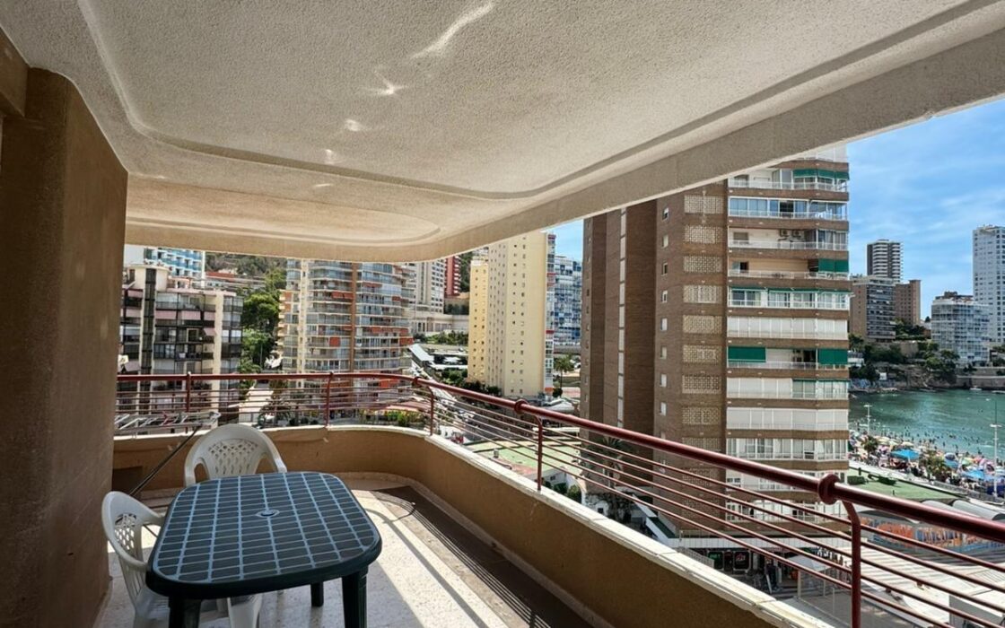 Апартамент 129 кв.м в Бенидорме с видом на море