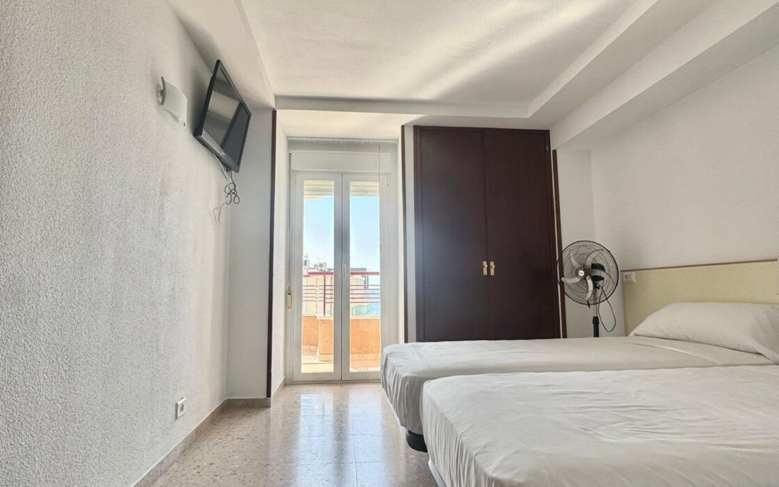 Апартамент 129 кв.м в Бенидорме с видом на море