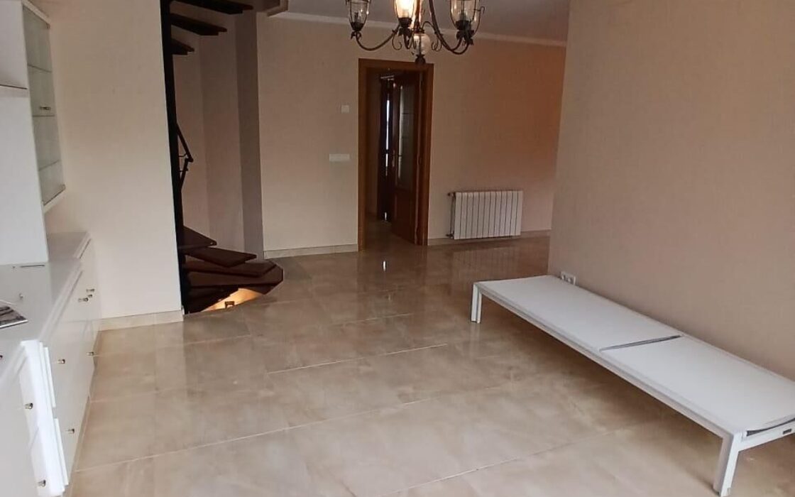 Апартаменти в Бетера 197 кв.м з басейном та 4 спальнями