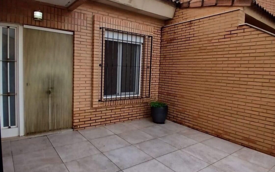 Апартаменти в Бетера 197 кв.м з басейном та 4 спальнями