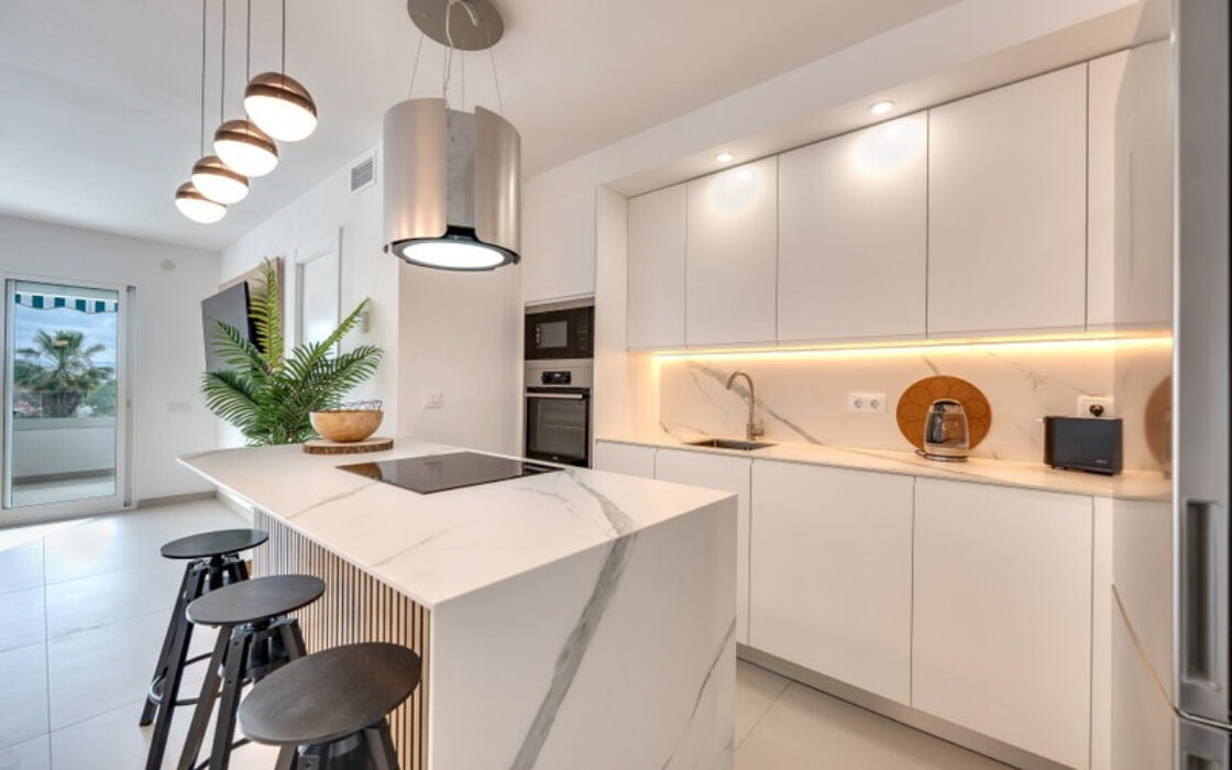 Апартаменты в Нуэва Андалусия, 125 кв.м, с террасой