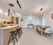 Апартаменты в Нуэва Андалусия, 125 кв.м, с террасой