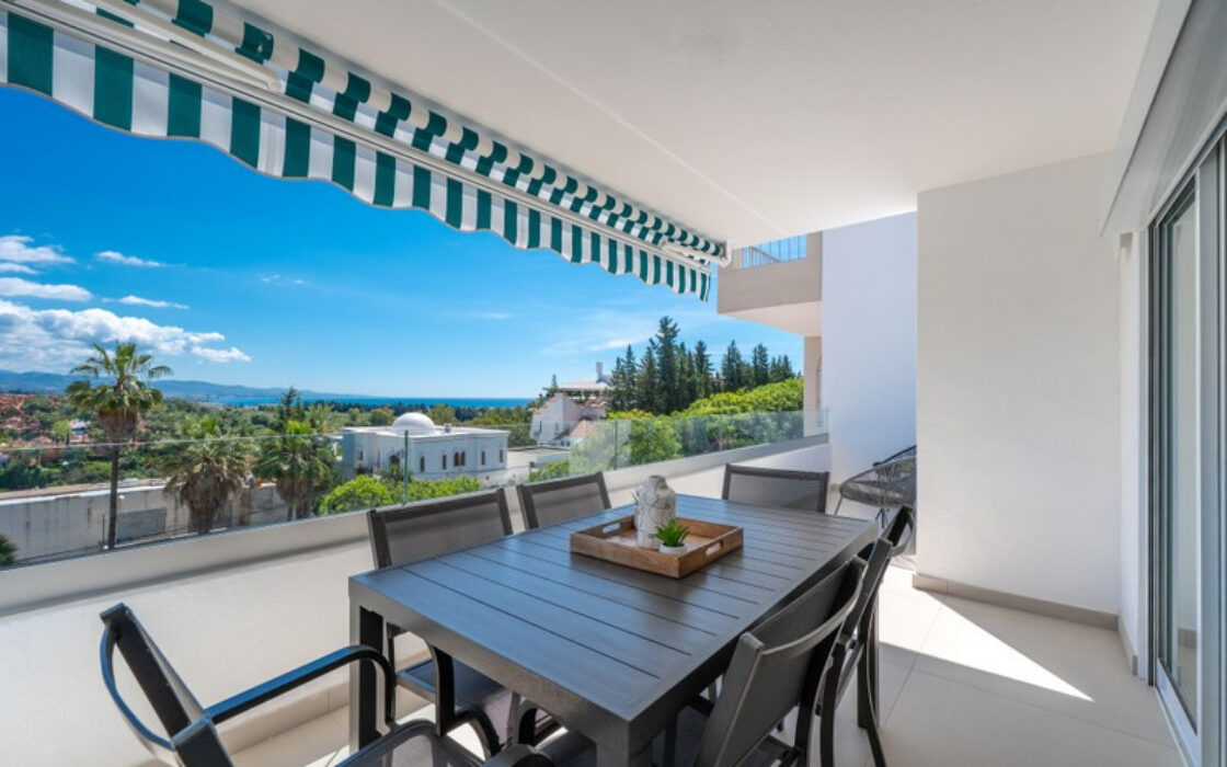 Апартаменты в Нуэва Андалусия, 125 кв.м, с террасой