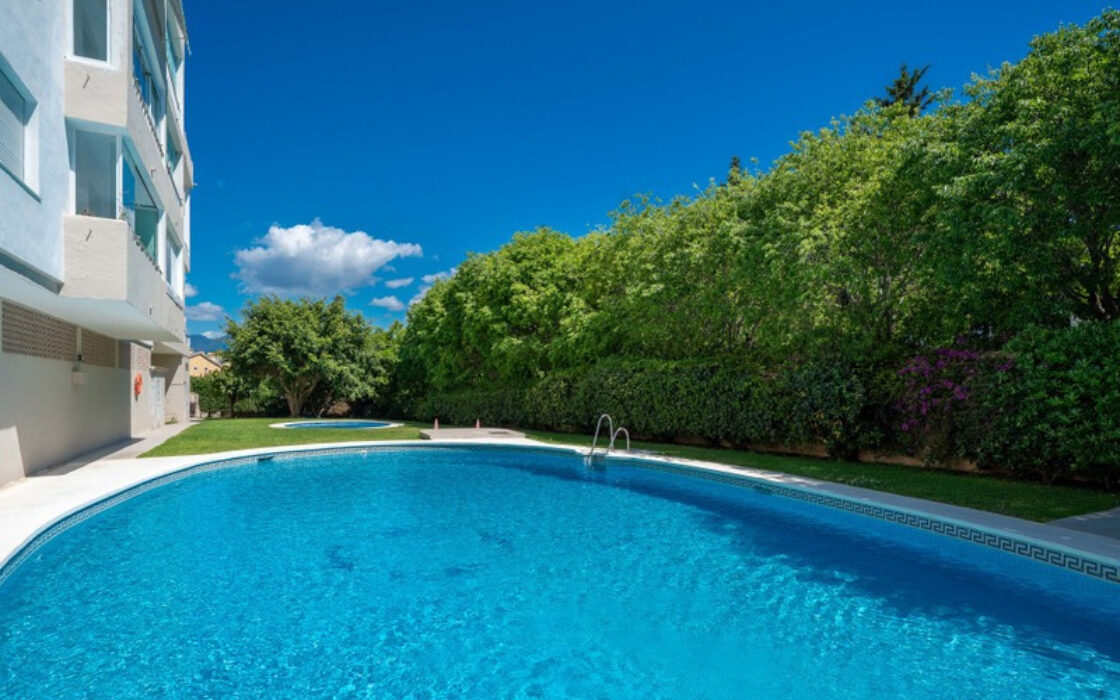 Апартаменты в Нуэва Андалусия, 125 кв.м, с террасой