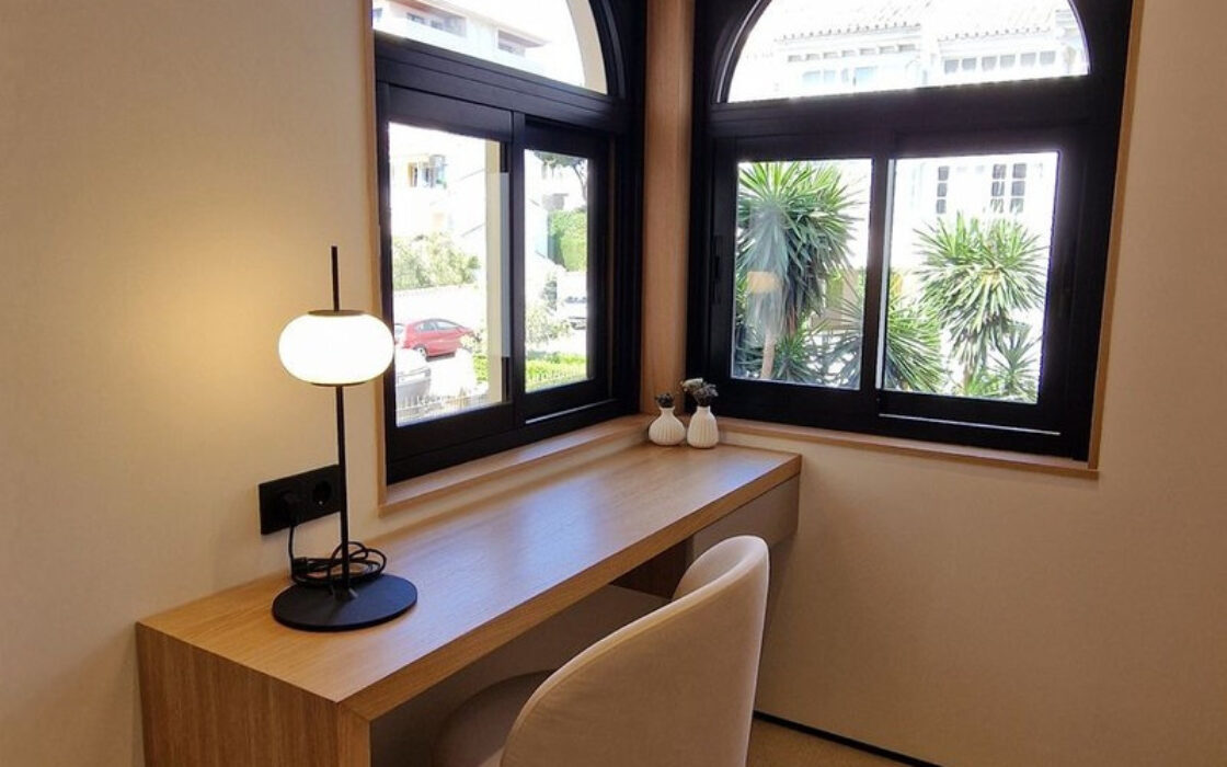 Апартаменти в Нуэва Андалусія з терасою 80 кв.м