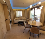 Апартаменти в Нуэва Андалусія з терасою 80 кв.м