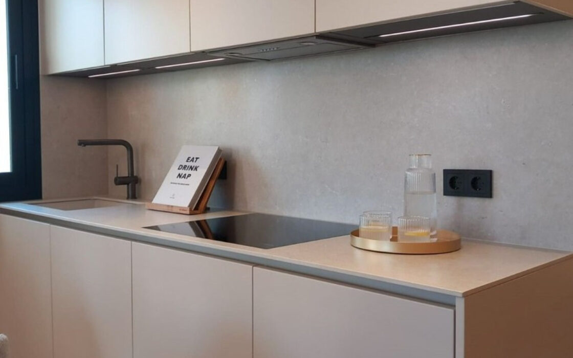 Апартаменти в Нуэва Андалусія з терасою 80 кв.м