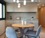 Апартаменти в Нуэва Андалусія з терасою 80 кв.м