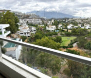 Апартаменты с террасой в Ла Куинта 175 кв.м 4 комнаты