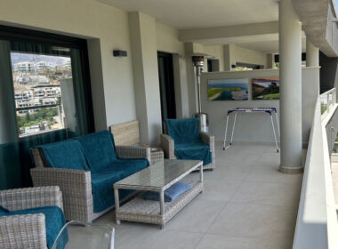 Апартаменты с террасой в Ла Куинта 175 кв.м 4 комнаты