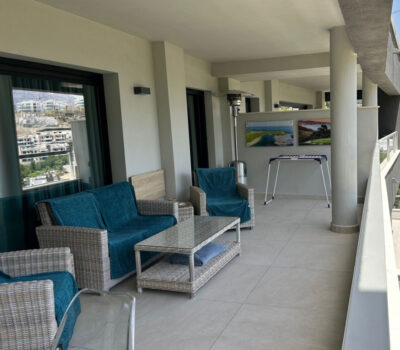 Апартаменти з терасою в Ла Куінта 175 кв.м 4 кімнати