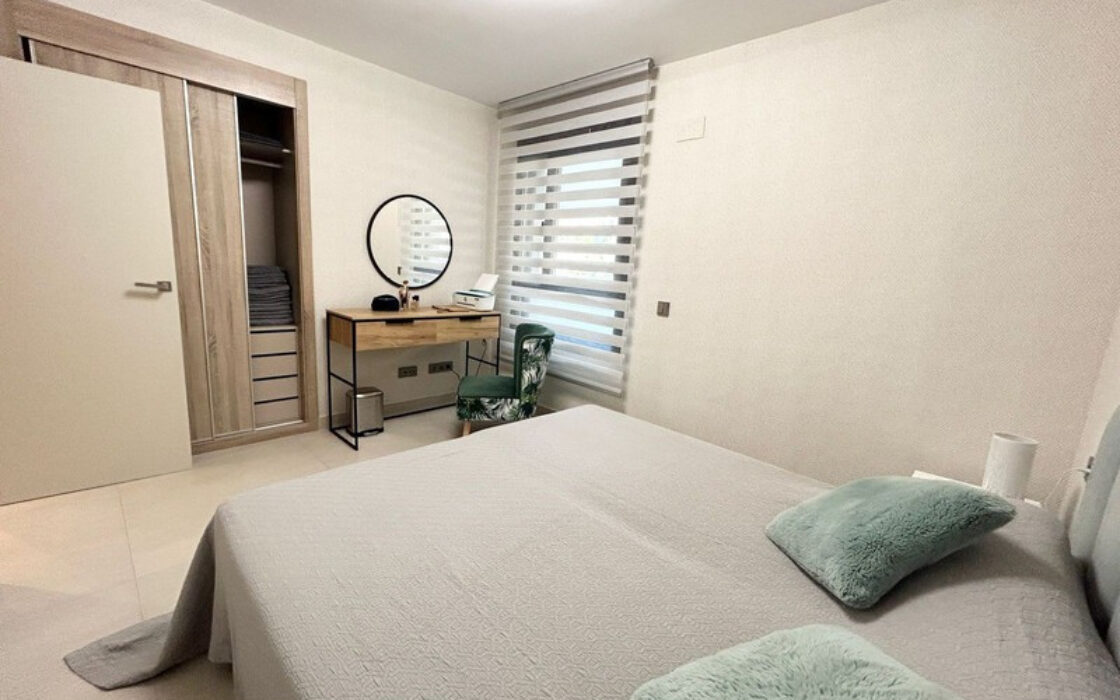 Апартаменты с террасой в Ла Куинта 175 кв.м 4 комнаты