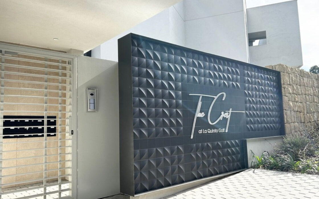 Апартаменты с террасой в Ла Куинта 175 кв.м 4 комнаты