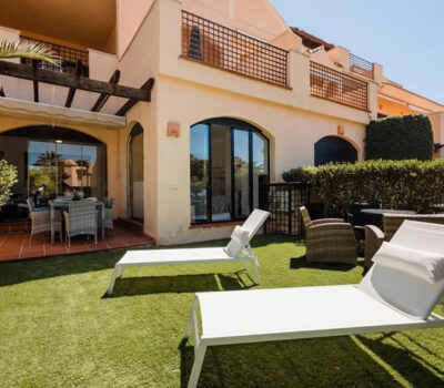 Квартира з терасою в Пуерто Банус 177 кв.м 4 кімнати