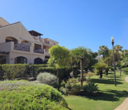 Квартира с террасой в Пуэрто Банус 177 кв.м 4 комнаты