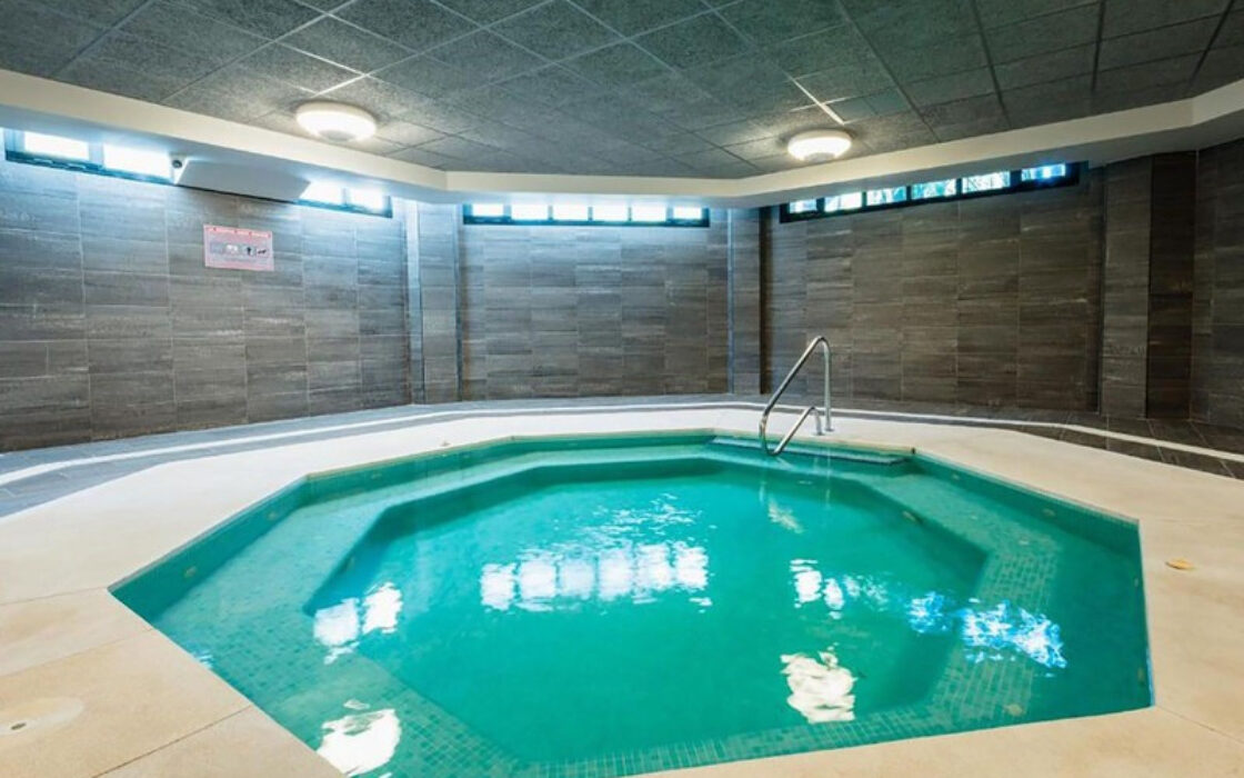 Квартира с террасой в Пуэрто Банус 177 кв.м 4 комнаты