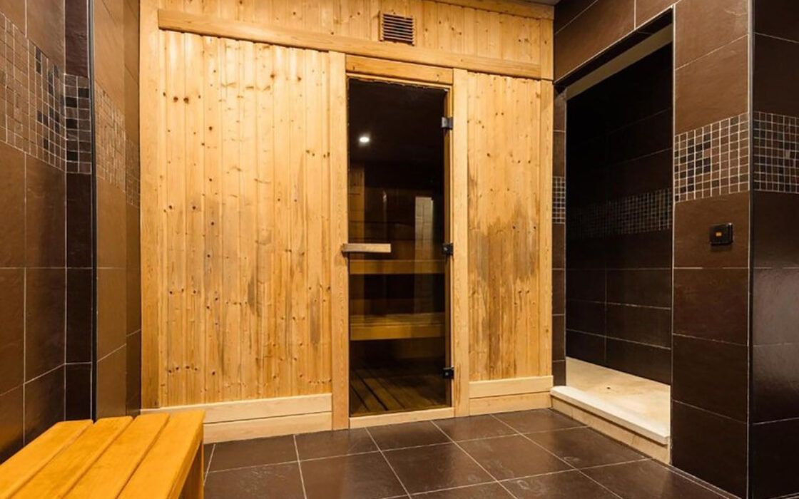 Квартира с террасой в Пуэрто Банус 177 кв.м 4 комнаты