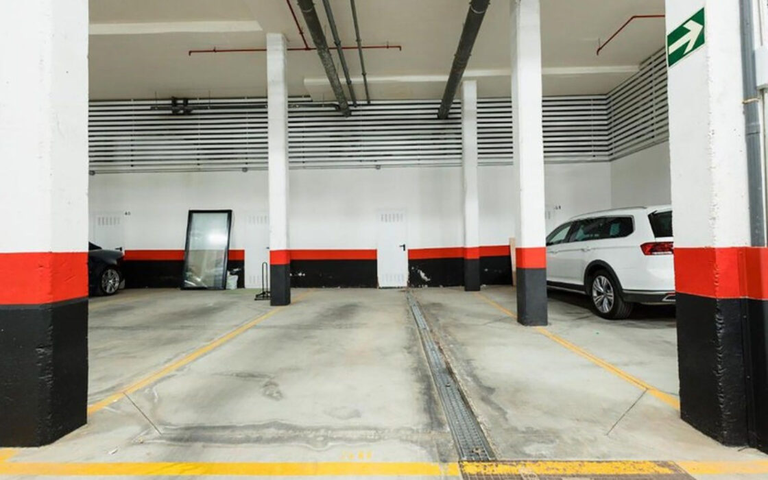 Квартира с террасой в Пуэрто Банус 177 кв.м 4 комнаты