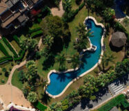 Квартира с террасой в Пуэрто Банус 177 кв.м 4 комнаты