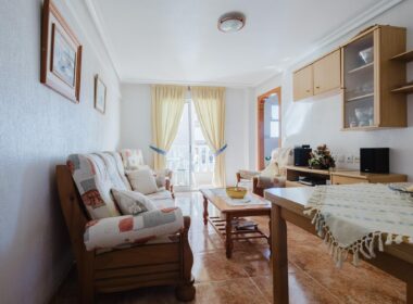 Апартаменты 81 кв.м в Торревьехе 550 м до моря с террасой